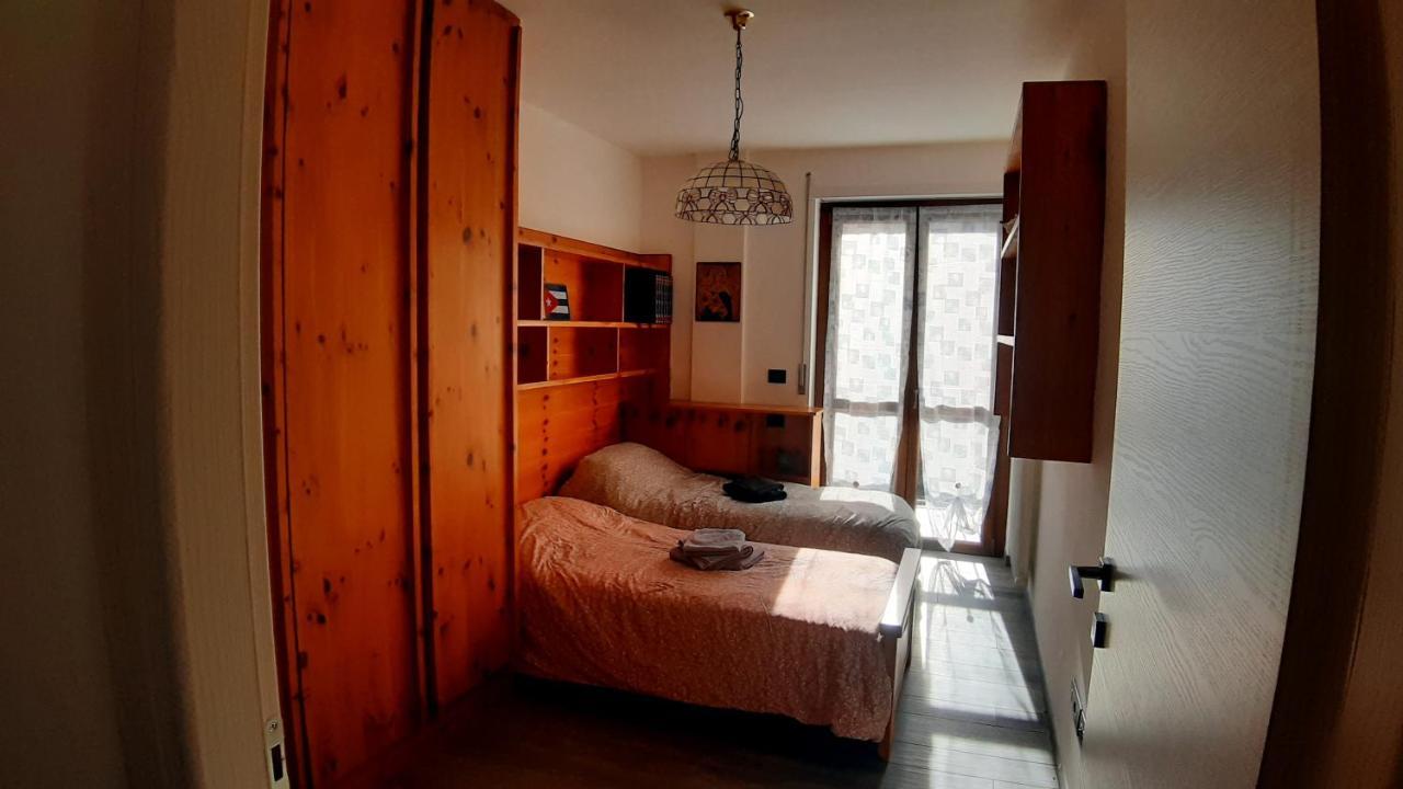 Appartements Le-Z-Aravi-Orazio Aosta Luaran gambar